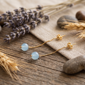 Pendientes largos de esfera de aguamarina